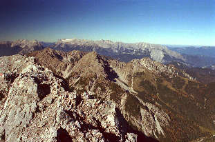 Blick vom Kleinen Solstein auf das Wetterstein