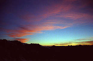 Sonnenuntergang ber dem Stilfser Joch [Zum Vergrern anklicken]