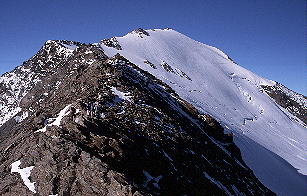 Spiegelkogel vom Ramoljoch (17.8.2002) [Zum Vergrößern anklicken]