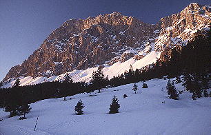 Wetterwand über der Ehrwalder Alm [Zum Vergrößern anklicken]